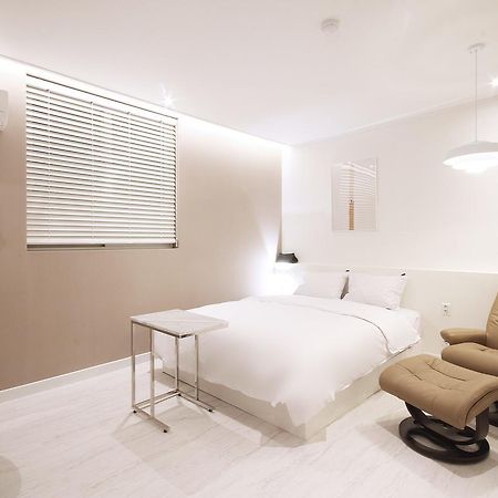 Hotel Yam Yeosu Hakdong Eksteriør bilde