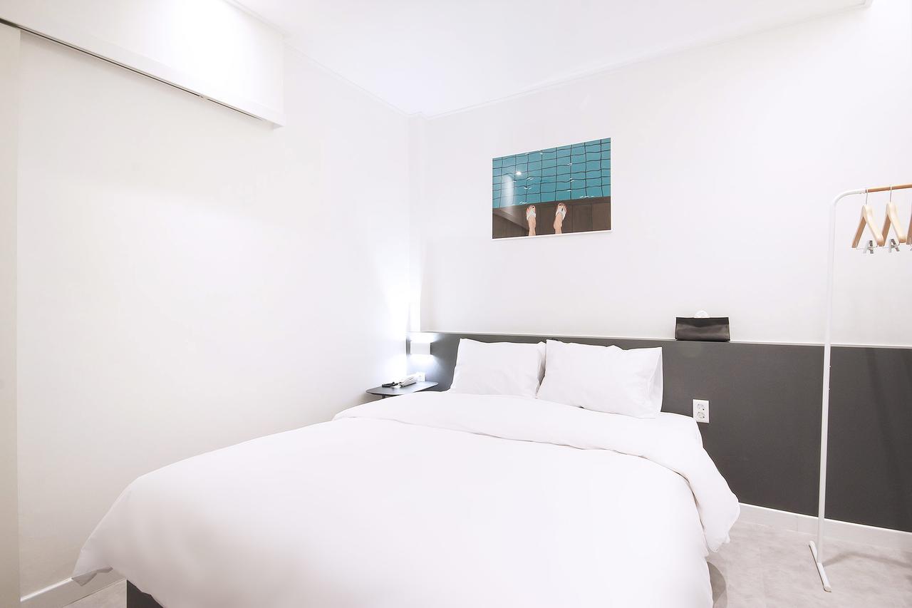 Hotel Yam Yeosu Hakdong Eksteriør bilde