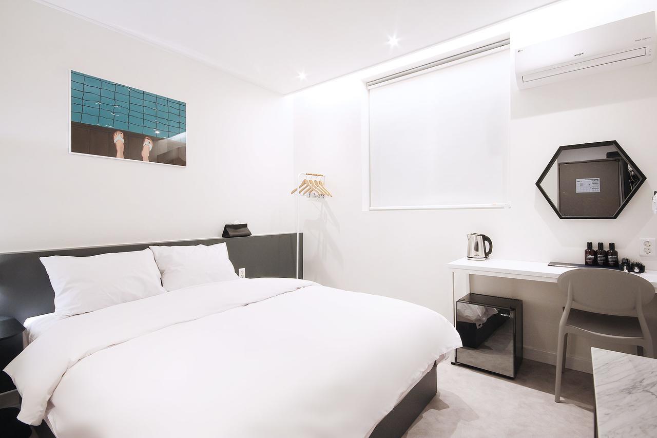 Hotel Yam Yeosu Hakdong Eksteriør bilde