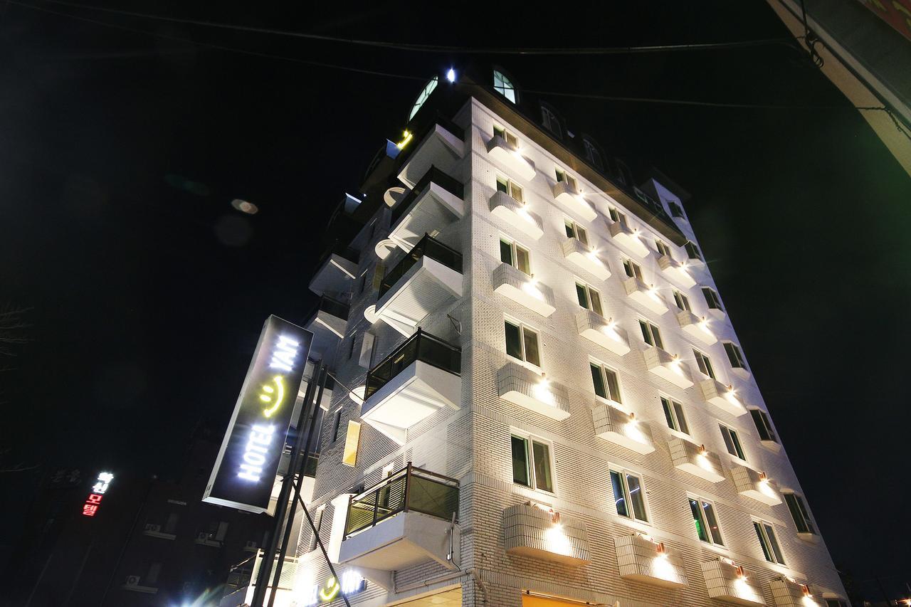 Hotel Yam Yeosu Hakdong Eksteriør bilde