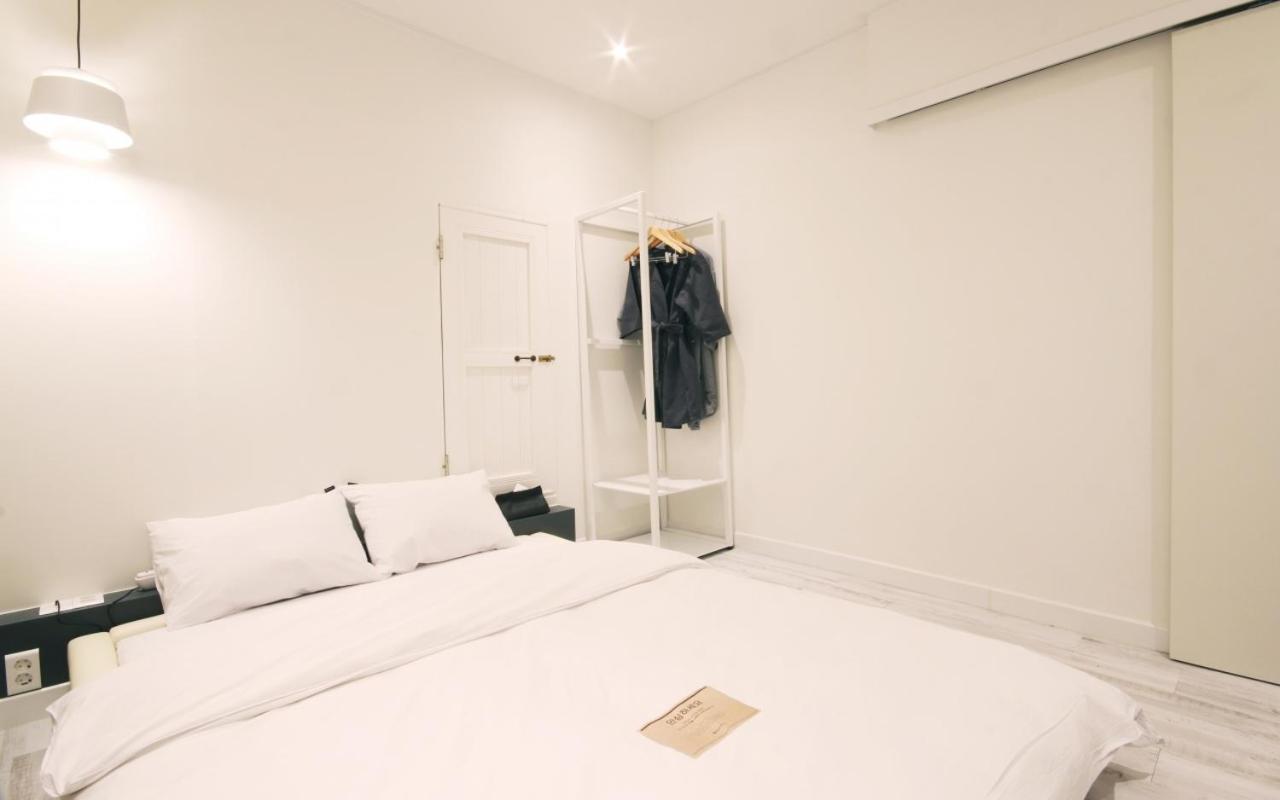 Hotel Yam Yeosu Hakdong Eksteriør bilde