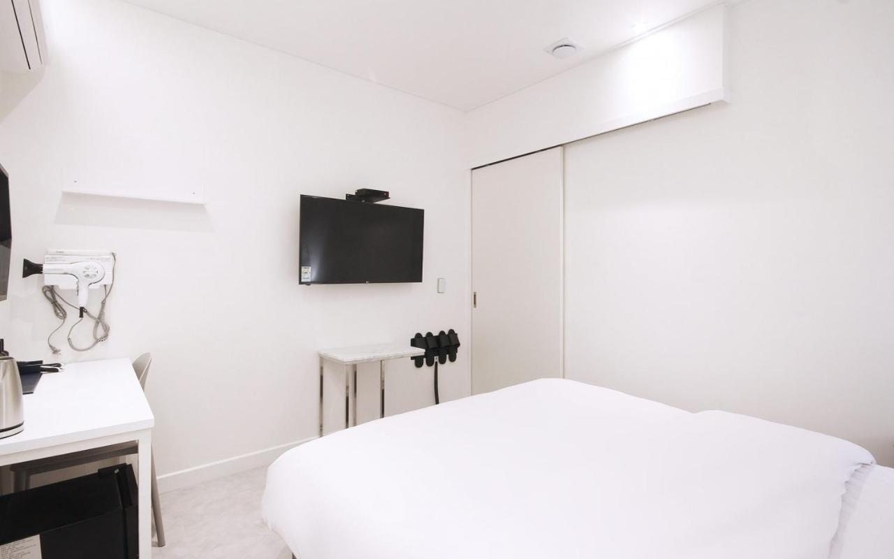 Hotel Yam Yeosu Hakdong Eksteriør bilde