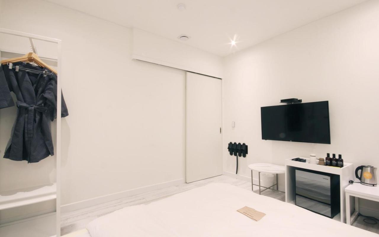 Hotel Yam Yeosu Hakdong Eksteriør bilde